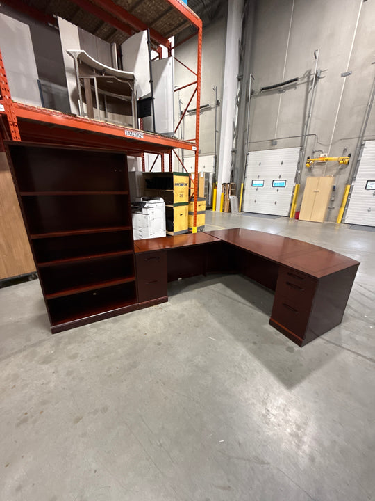 Executive L-Shape Suite w/BBF, FF Peds, Credenza and Bookcase