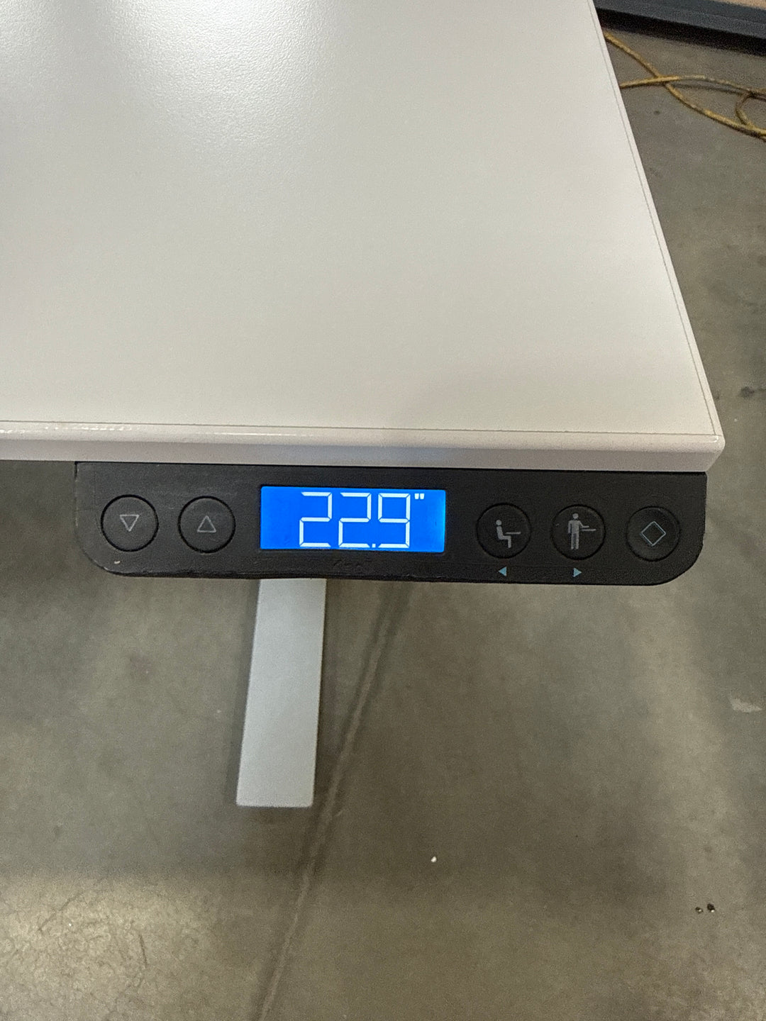 6' Knoll Electronic Sit Stand Desk