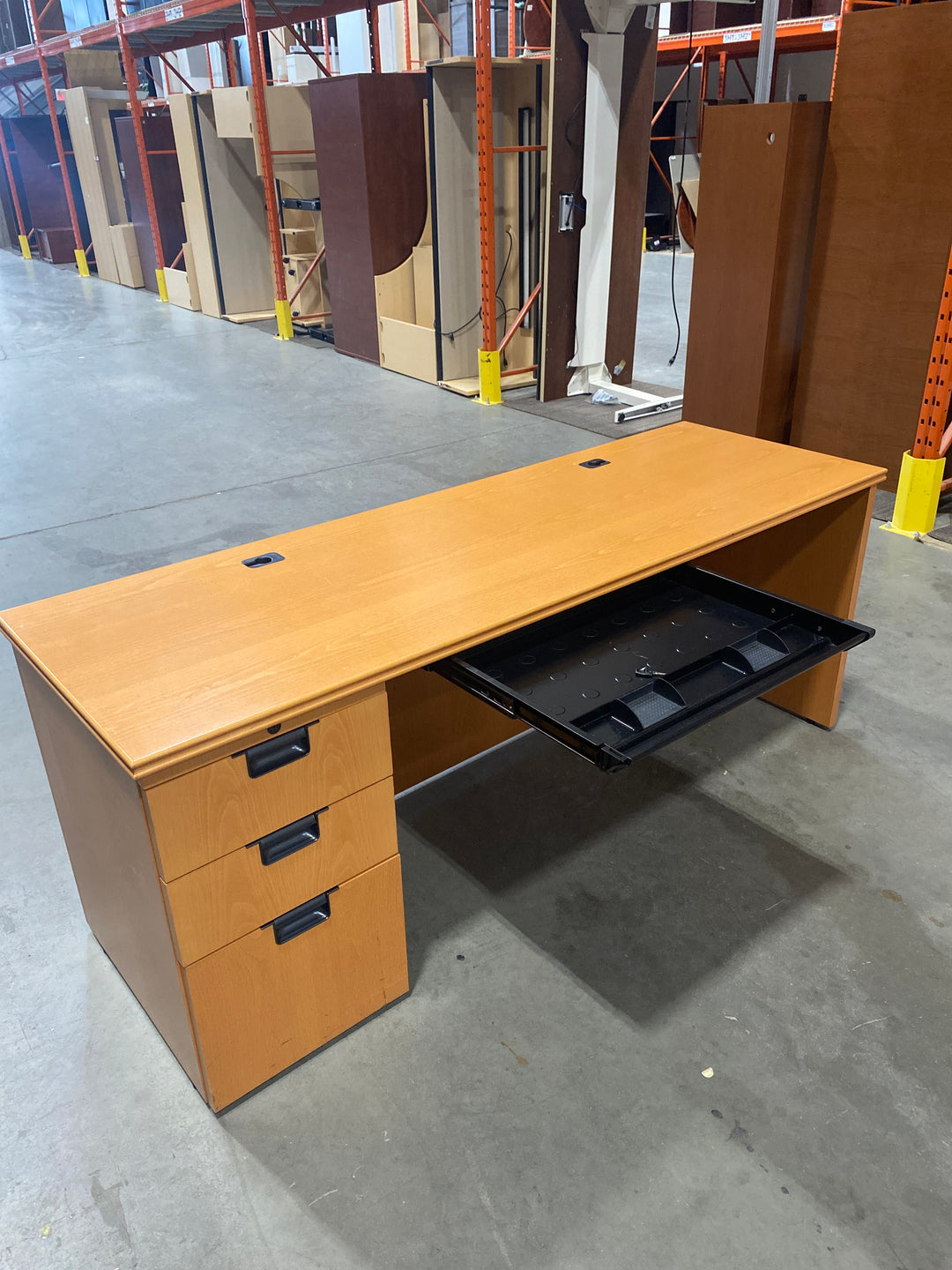 6’ Straight Desk w/ BBF Ped