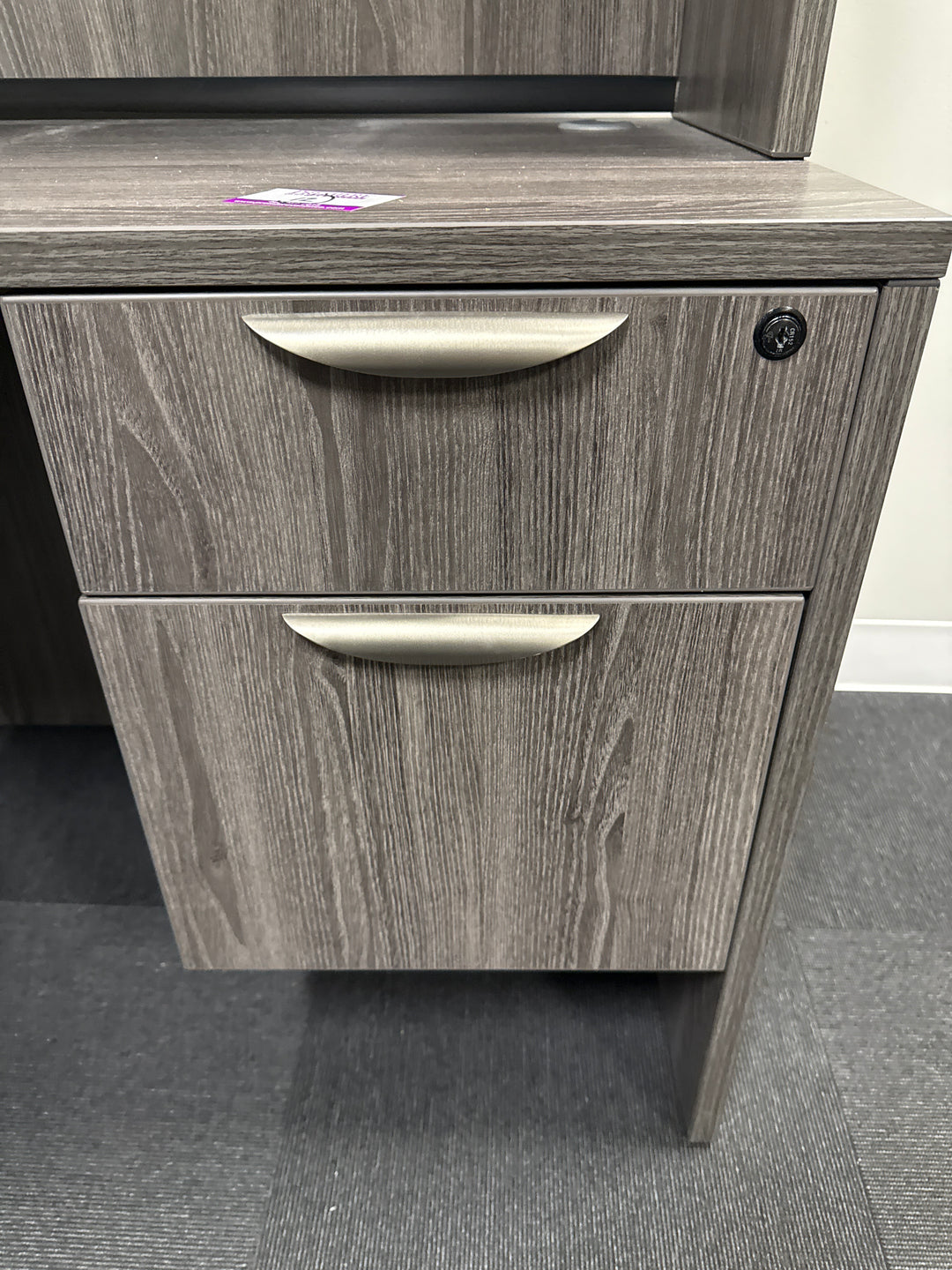 U-Shape Desk w/Hutch, BF Ped