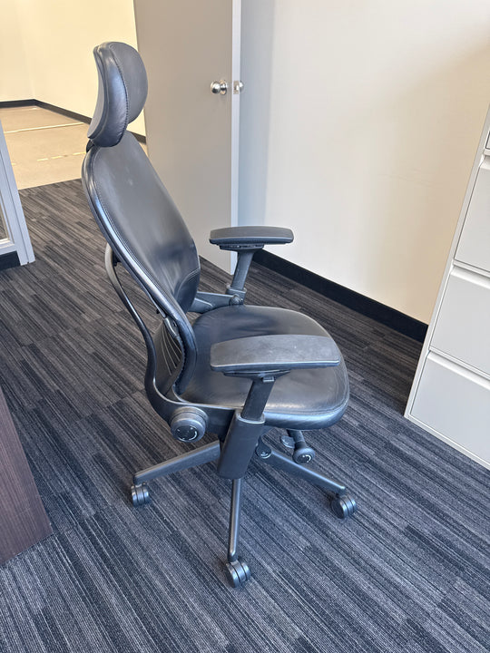 Steelcase Leap V2 Leather Task Chair w/Headrest