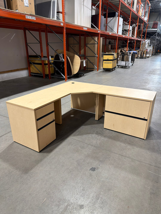 L-Shape Desk w/BBF, 2-High Lateral