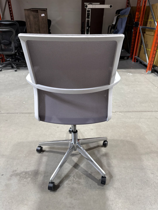 Allermuir Mesh Back Meeting Chair