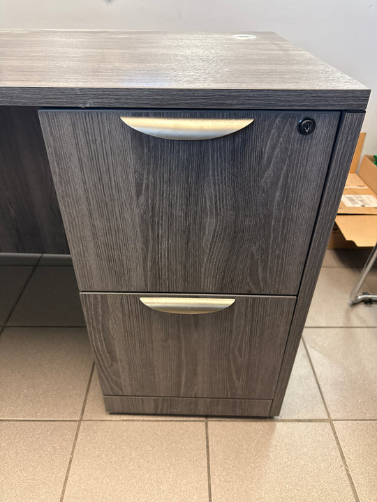 Straight Desk w/BBF, FF Ped
