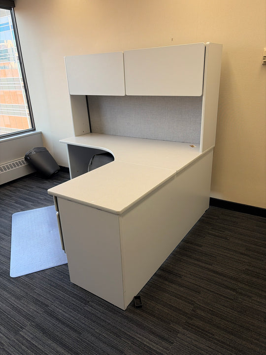 L-Shape Desk w/Hutch, BF Ped
