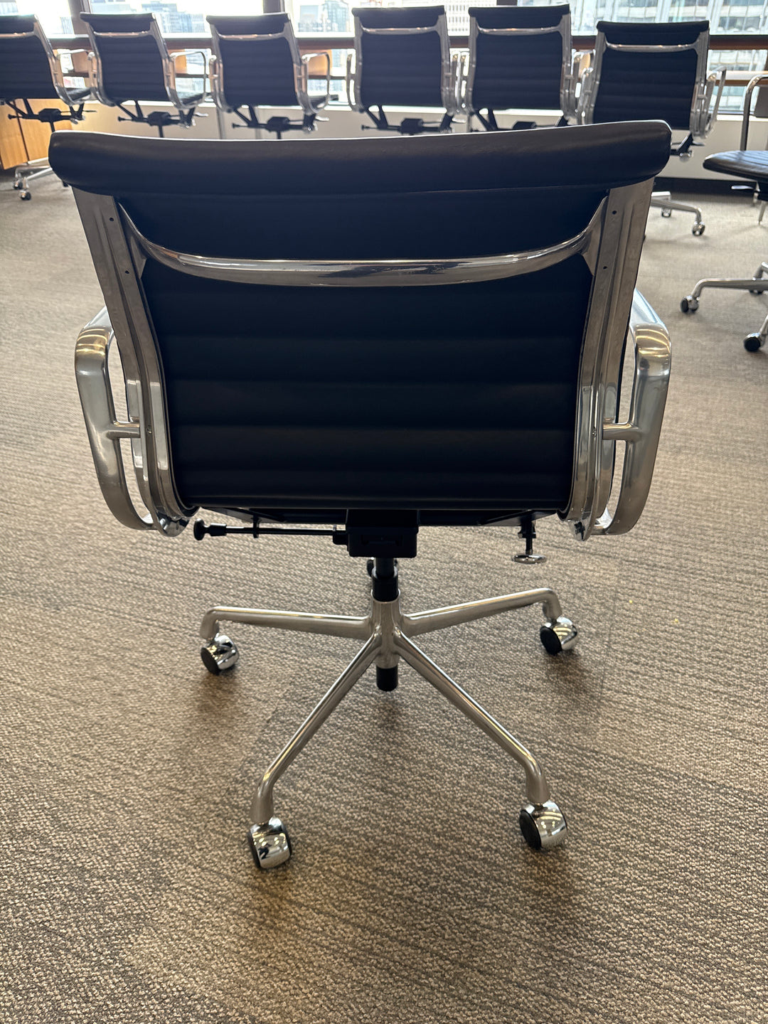 Herman Miller Eames Meeting Chair