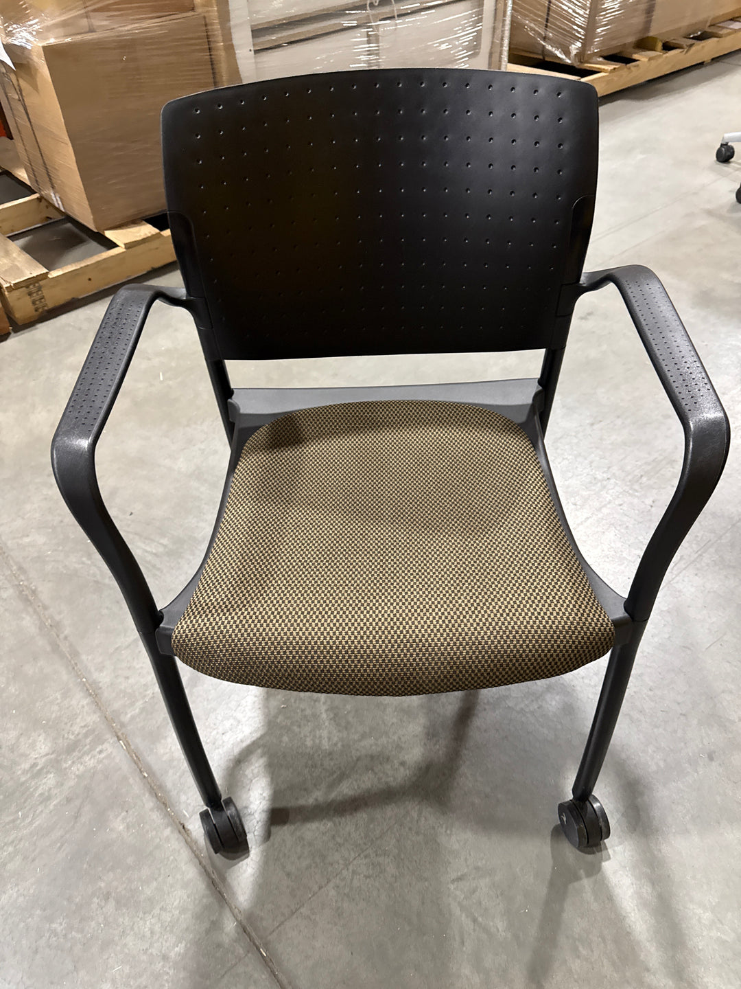 KI Rapture Mobile Stacking Guest Chair