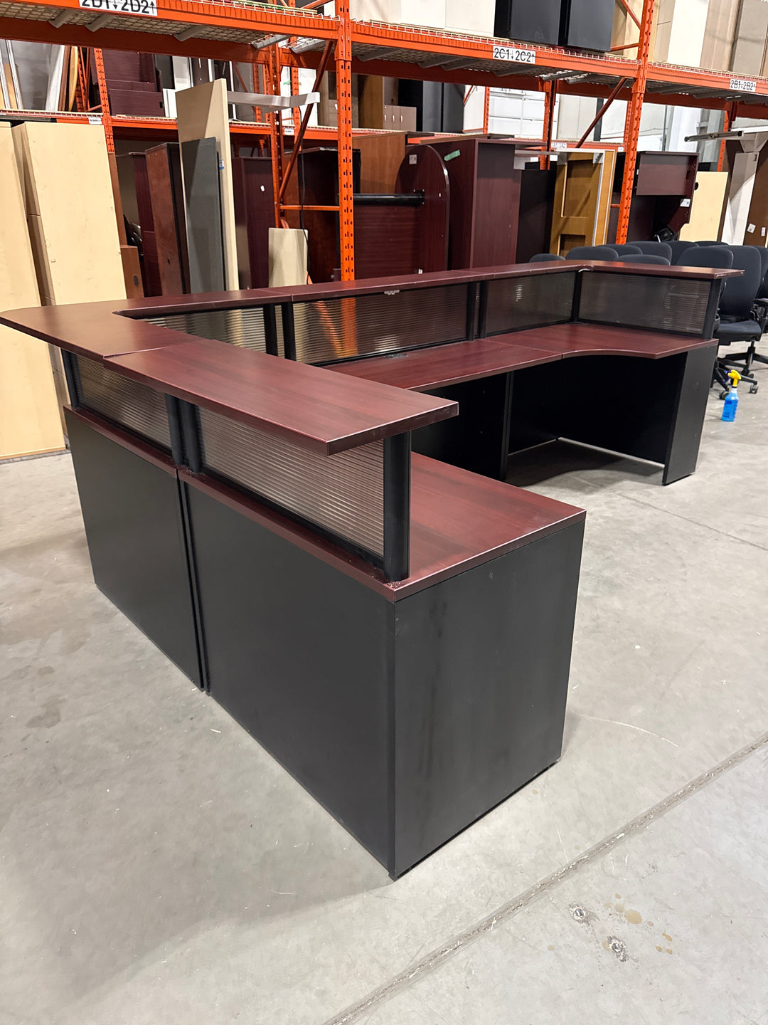 L-Shape Reception Desk w/BF Peds