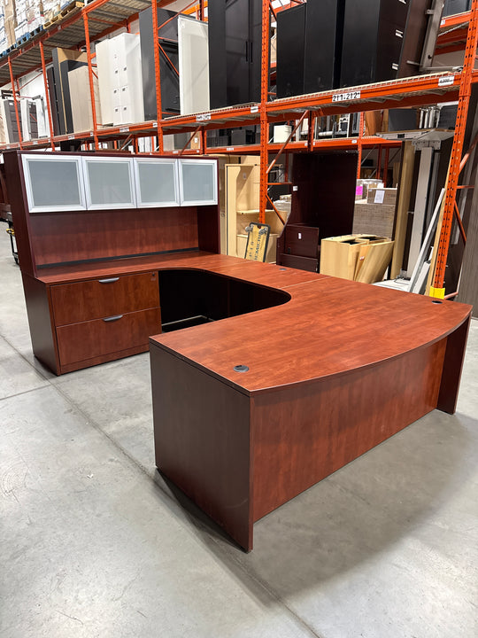 U-Shape Desk w/Hutch, 2-High Lat and BBF