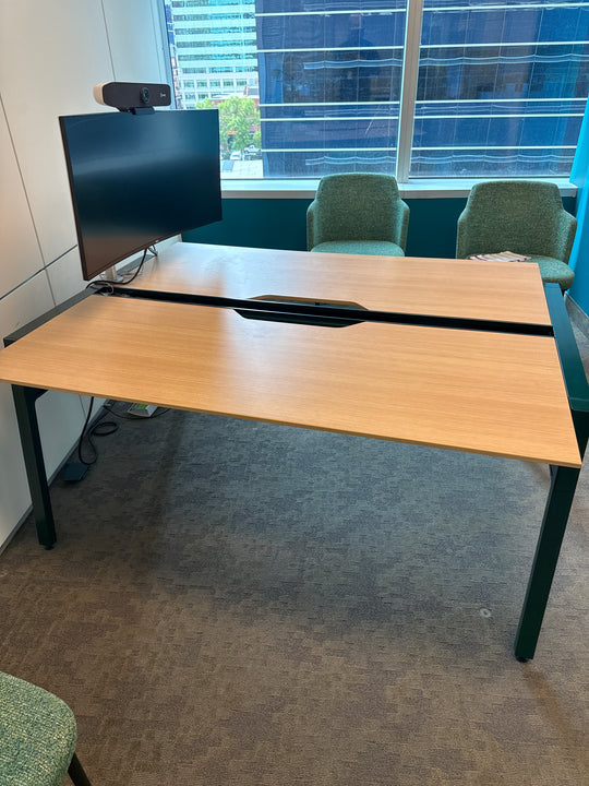 Steelcase 2-Person Workstation w/Electrical
