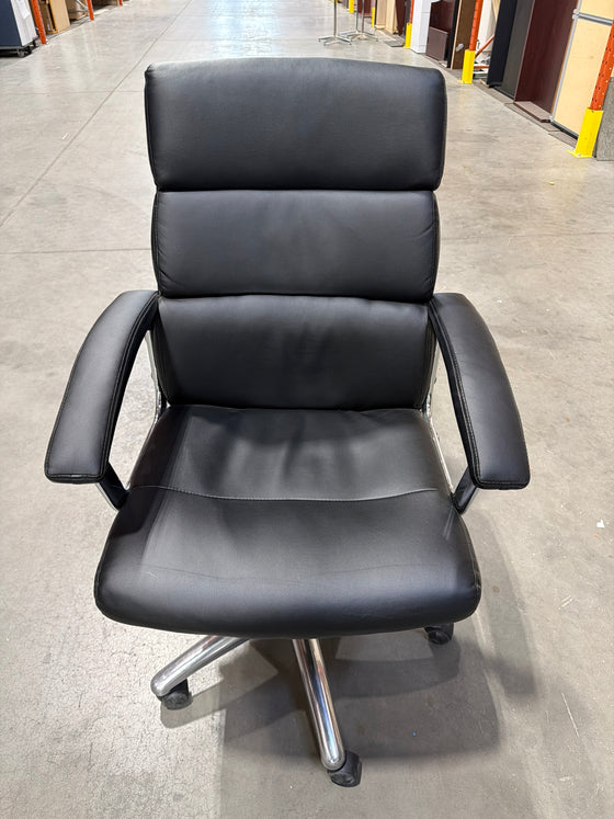 Leather Mid Back Meeting Chair