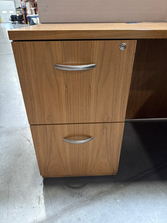 L-Shape Reception Desk w/Glass Top, Tackboard, BBF and FF Peds