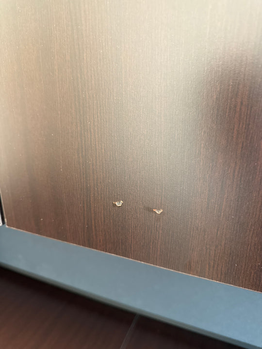 Bow Front L-Shape Desk w/Hutch and BBF Ped (Chip On Hutch Door)