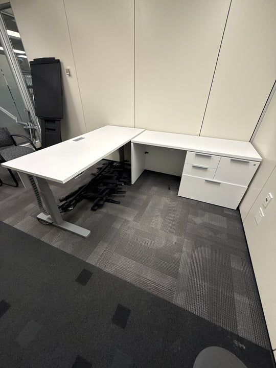 L-Shape Desk w/Sit Stand and BBFLF
