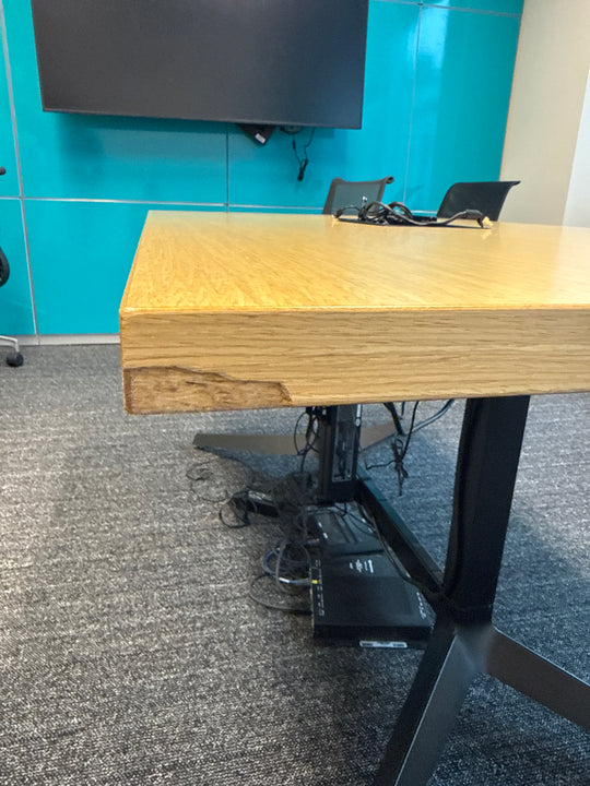 5.5’ Rectangle Boardroom Table w/Electrical