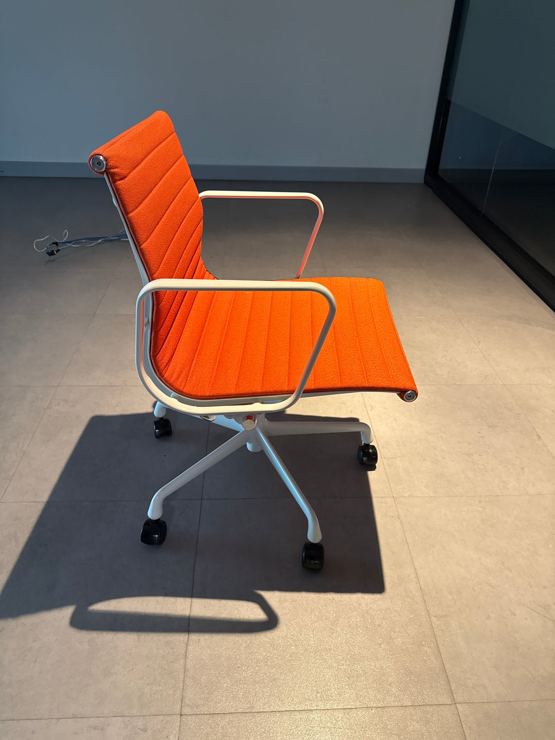 Herman Miller Eames Fabric Meeting Chair