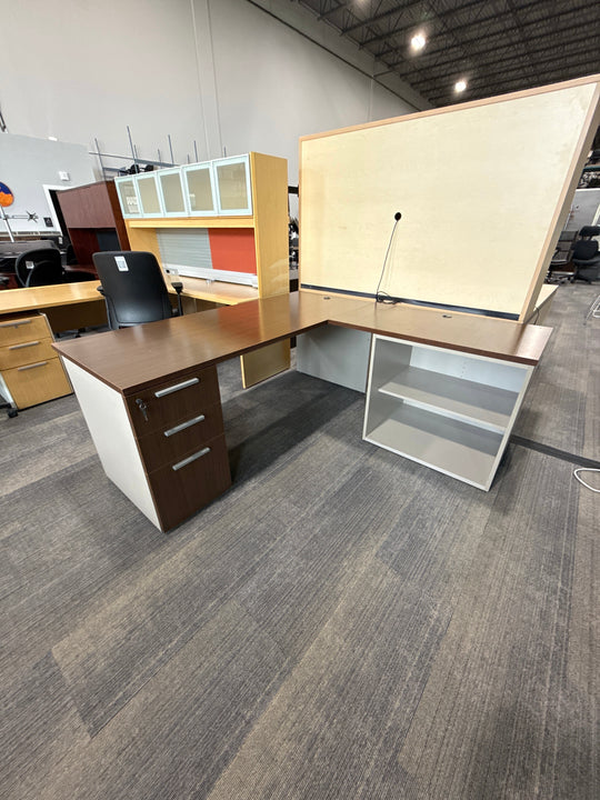 Teknion L-Shape Desk w/BBF Ped, Open Shelf
