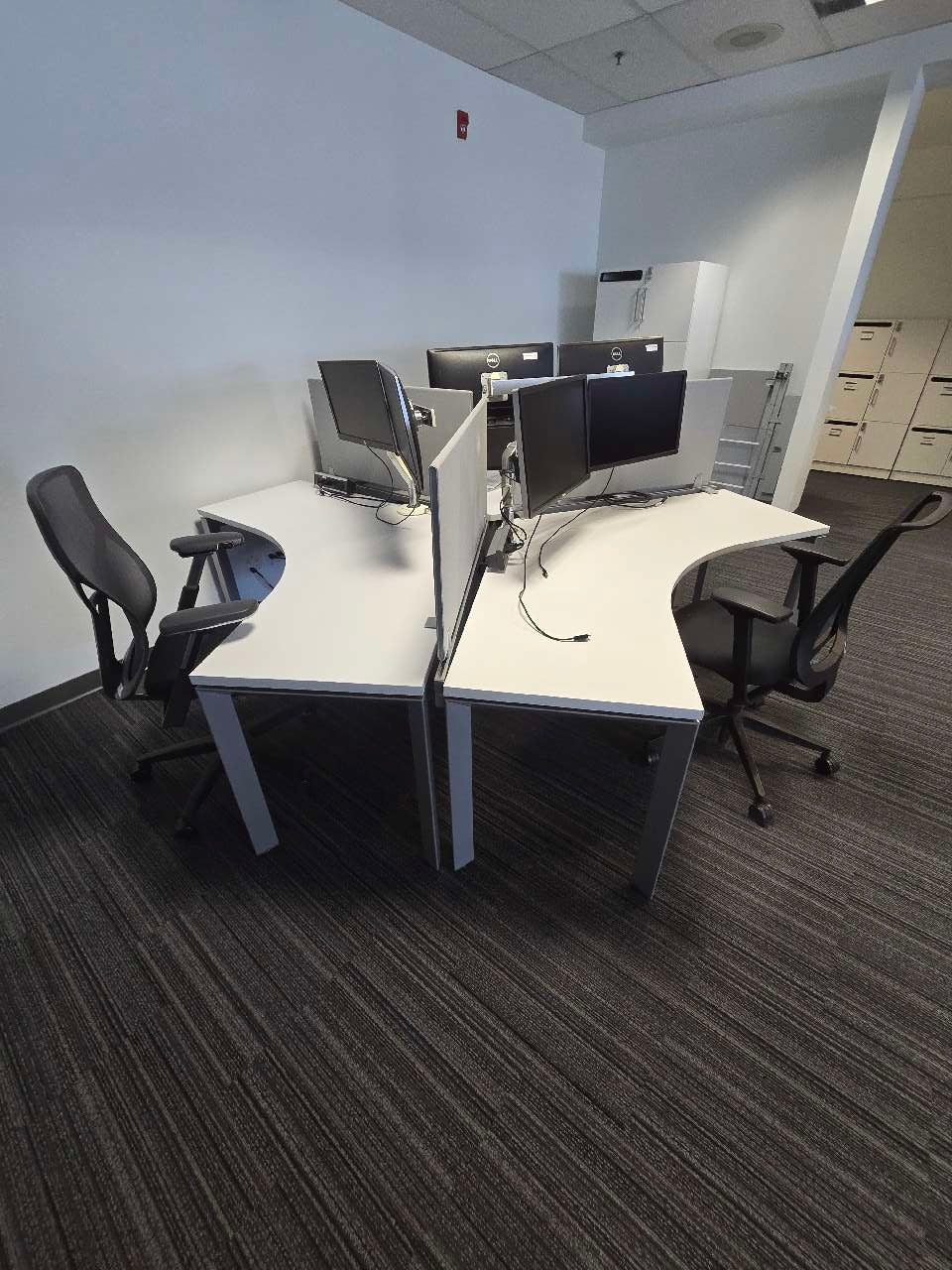 3-Pod Workstation w/120 Degree Surface and Privacy Panels