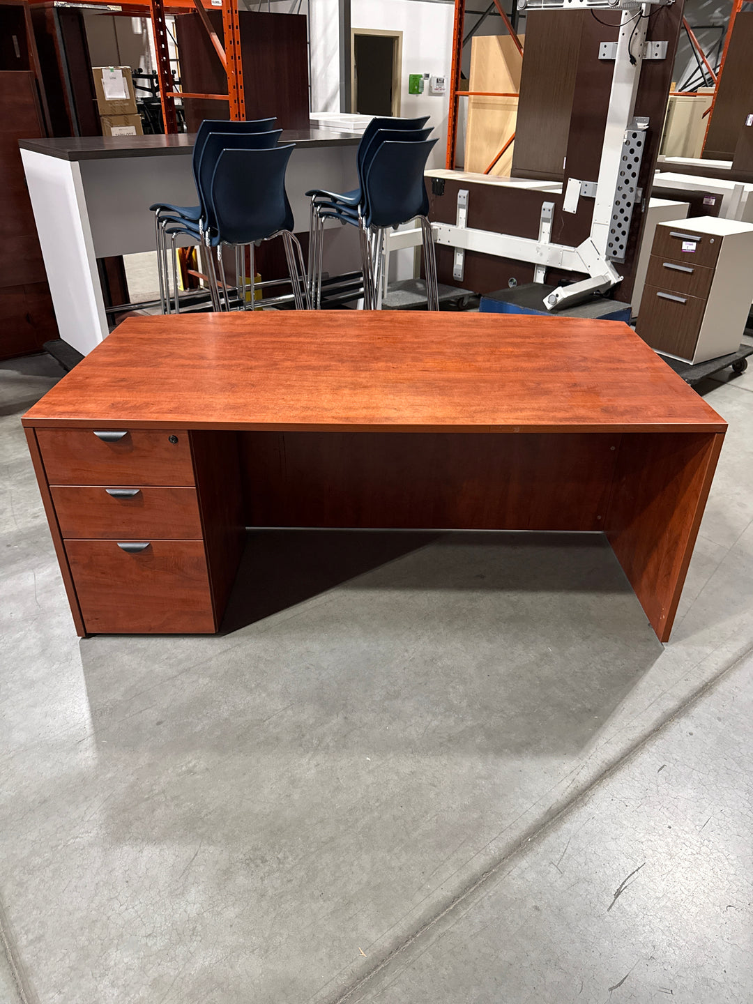 6' Bow Front Straight Desk w/BBF Ped