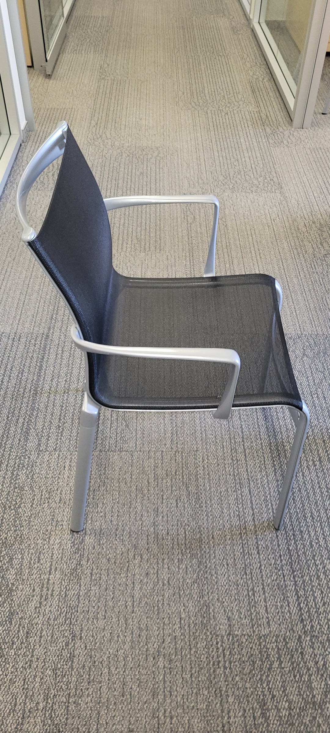 Mesh Guest Chair