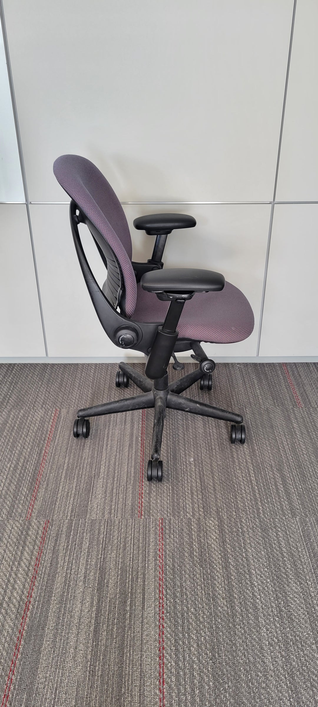 Steelcase Leap V1 Task Chair