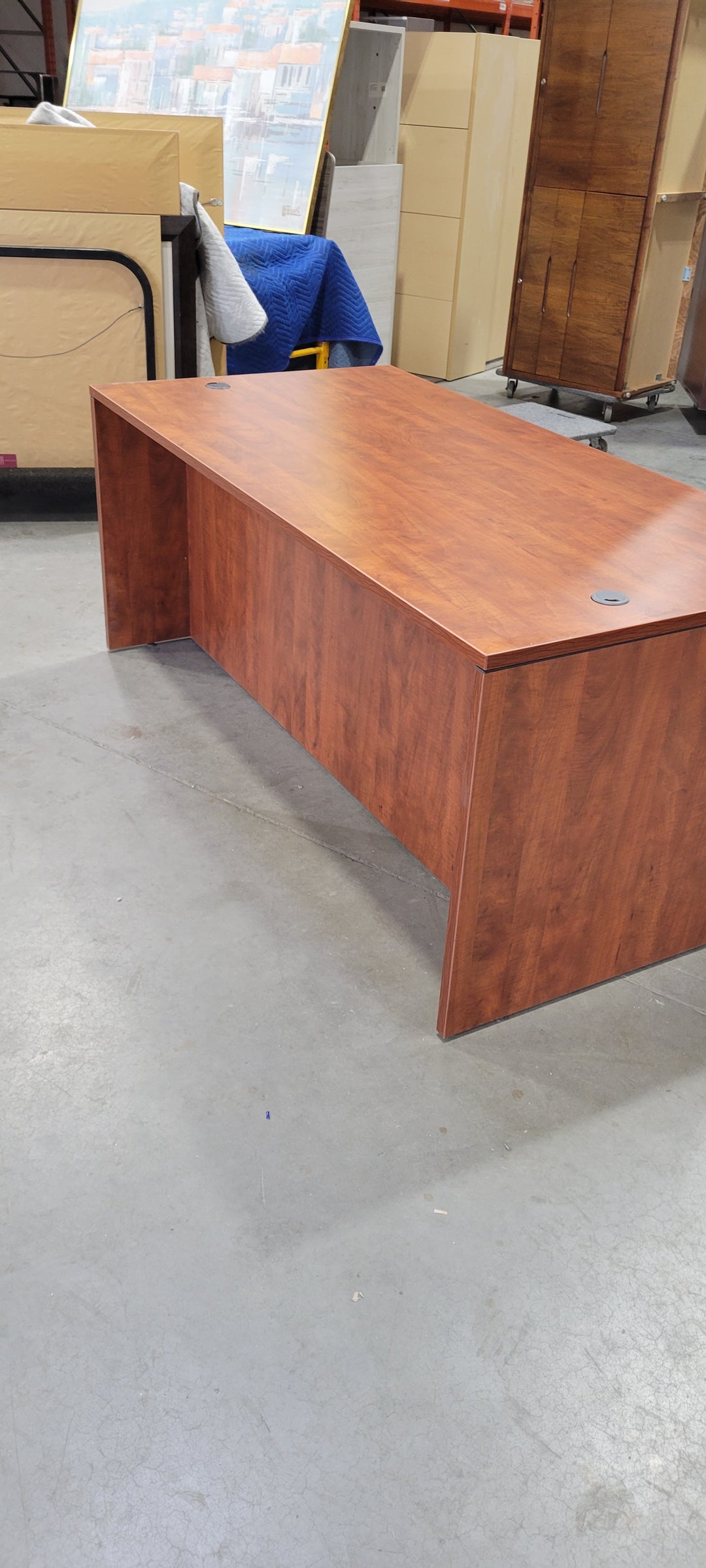 6' Straight Desk w/BBF Ped