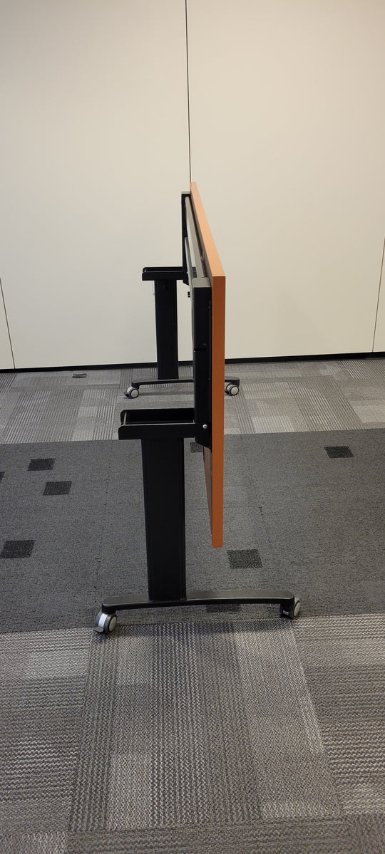 6' Mobile Flip Top Training Table