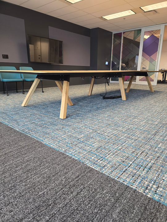 16' Knoll Rectangle Boardroom Table w/Electrical