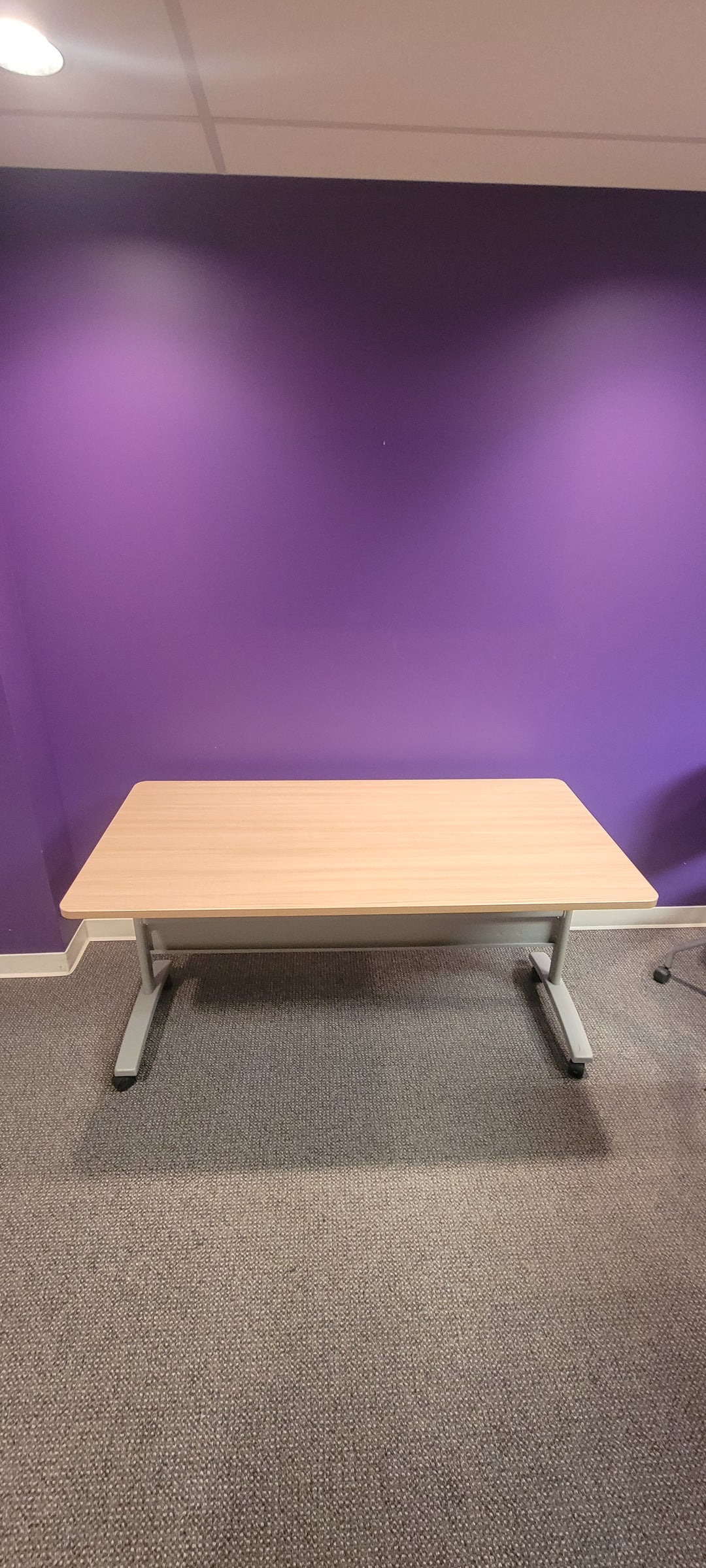 5' Mobile Flip Top Training Table w/Modesty