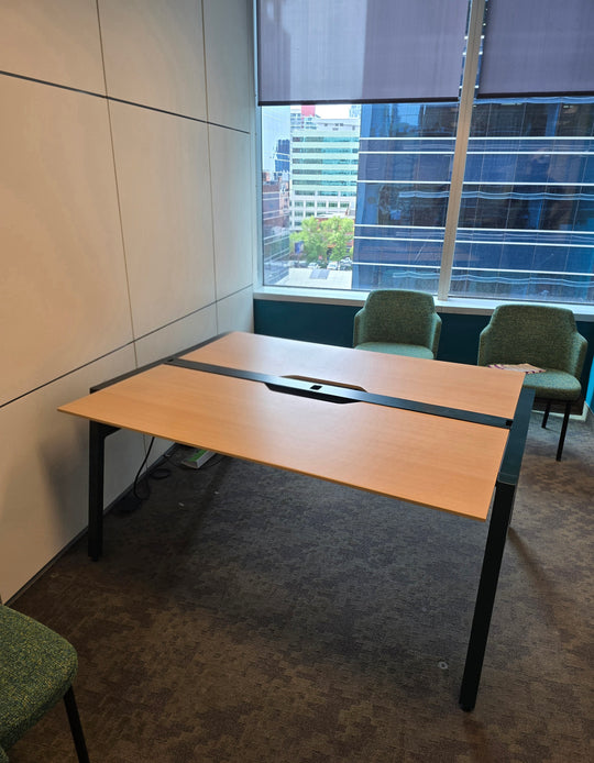 Steelcase 2-Person Workstation w/Electrical