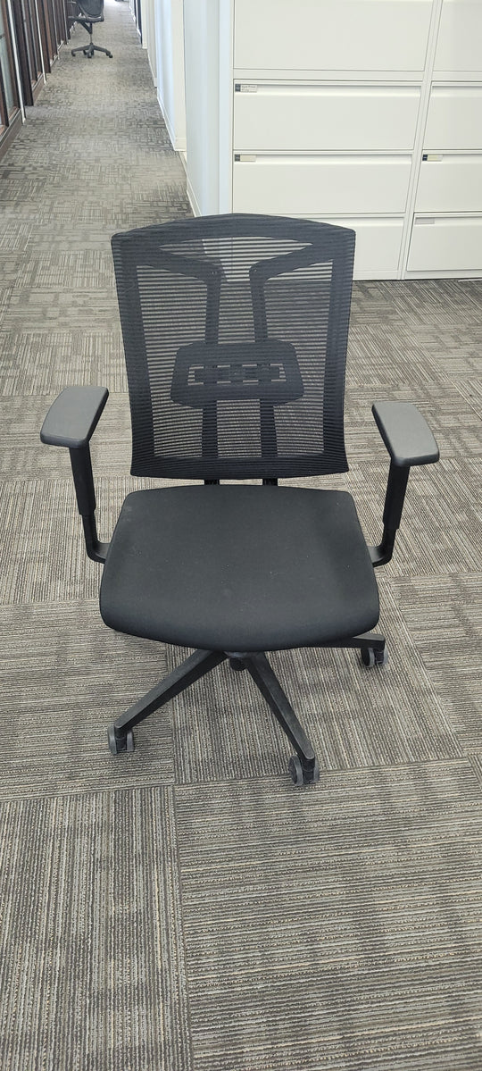 Heartwood Mesh Task Chair