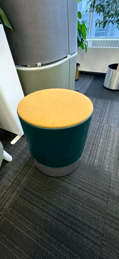 Steelcase Wobble Guest Stool