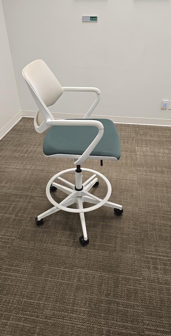 Steelcase QiVi Drafting Chair