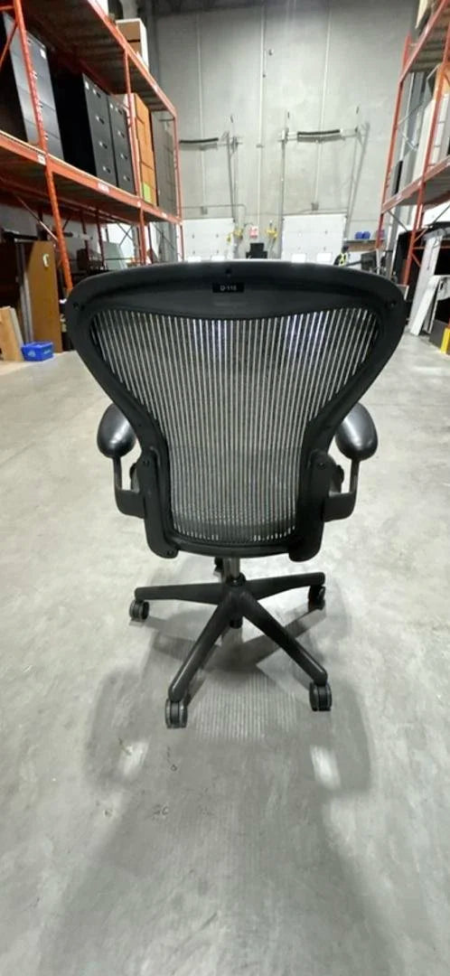 Herman Miller Aeron Size B Meeting Chair
