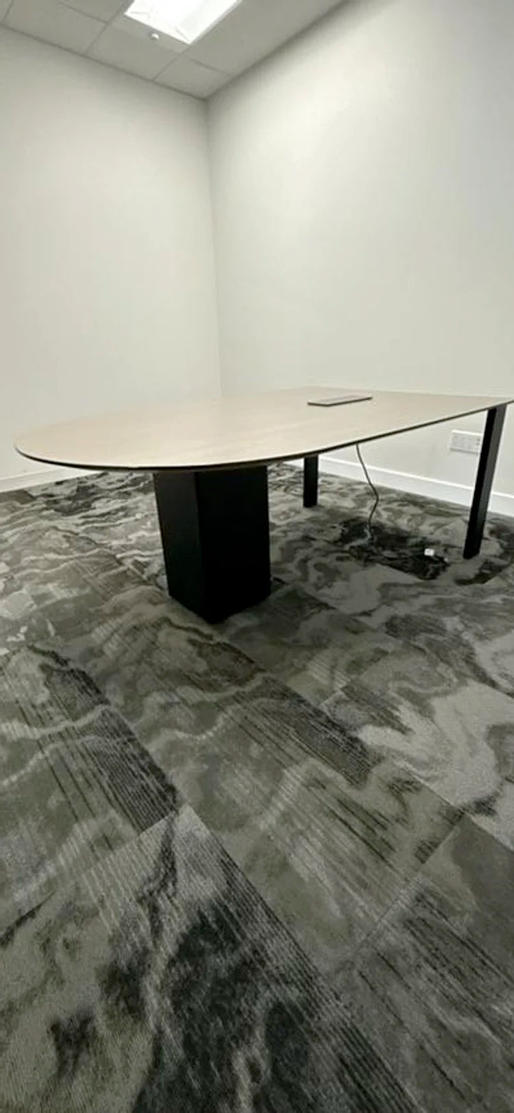 Bullet Design Table 6' Bullet Shape Conference Table w/Electrical – Premiere Office Furniture