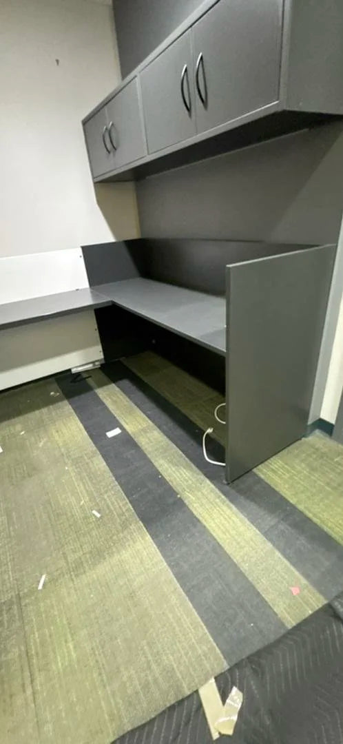 U-Shape Reception Desk w/BBF Ped