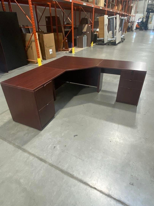 3 Piece L-Shape Desk w/BBF and FF Peds
