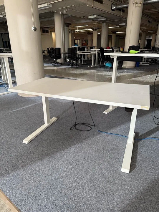 5' Haworth Electronic Sit Stand Desk