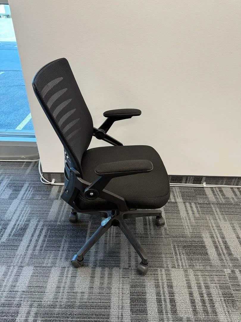 Mesh Back Meeting Chair