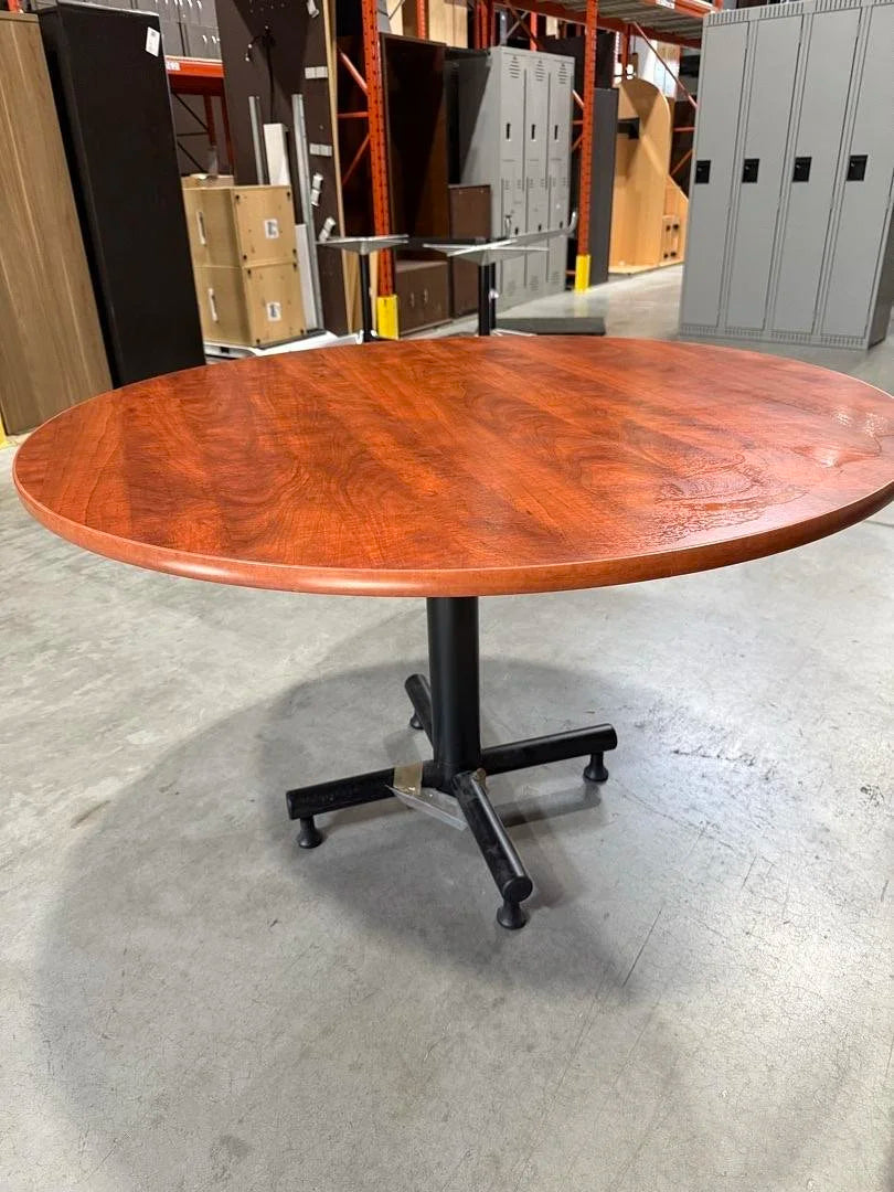 48" Round Table