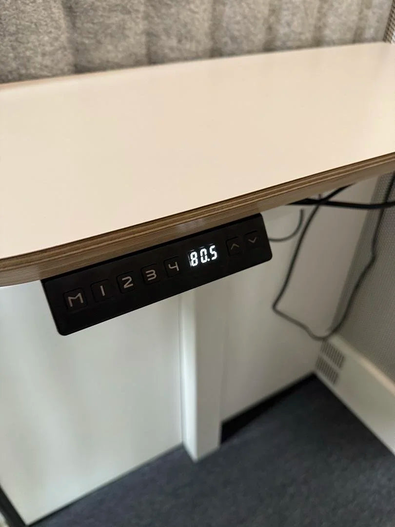 Loop Phone Booth w/Height Adjustable Surface