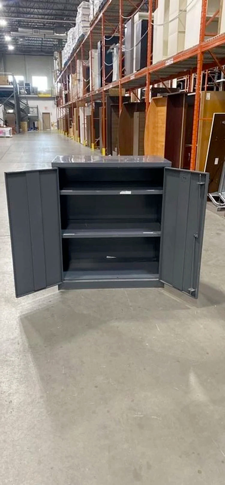 Metal 3-High 2 Door Stationary Cabinet