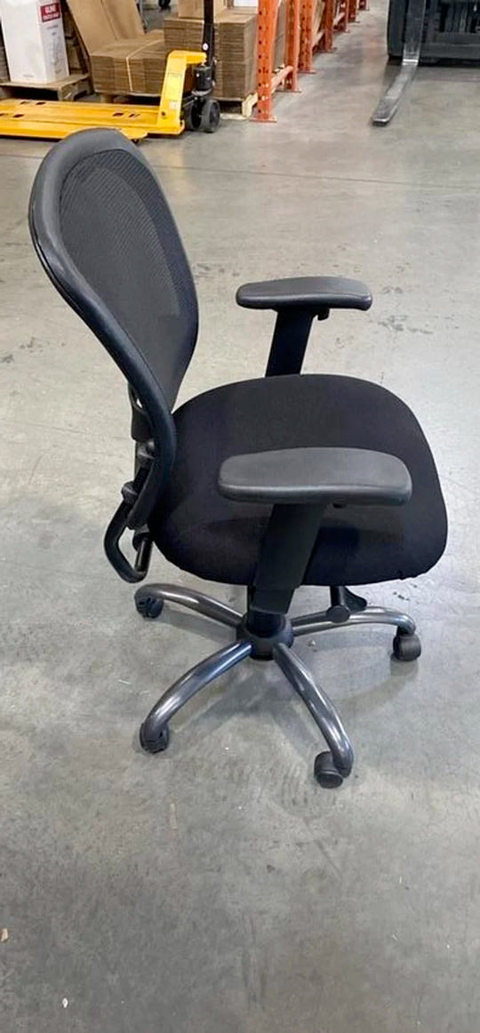 Mesh Back Meeting Chair