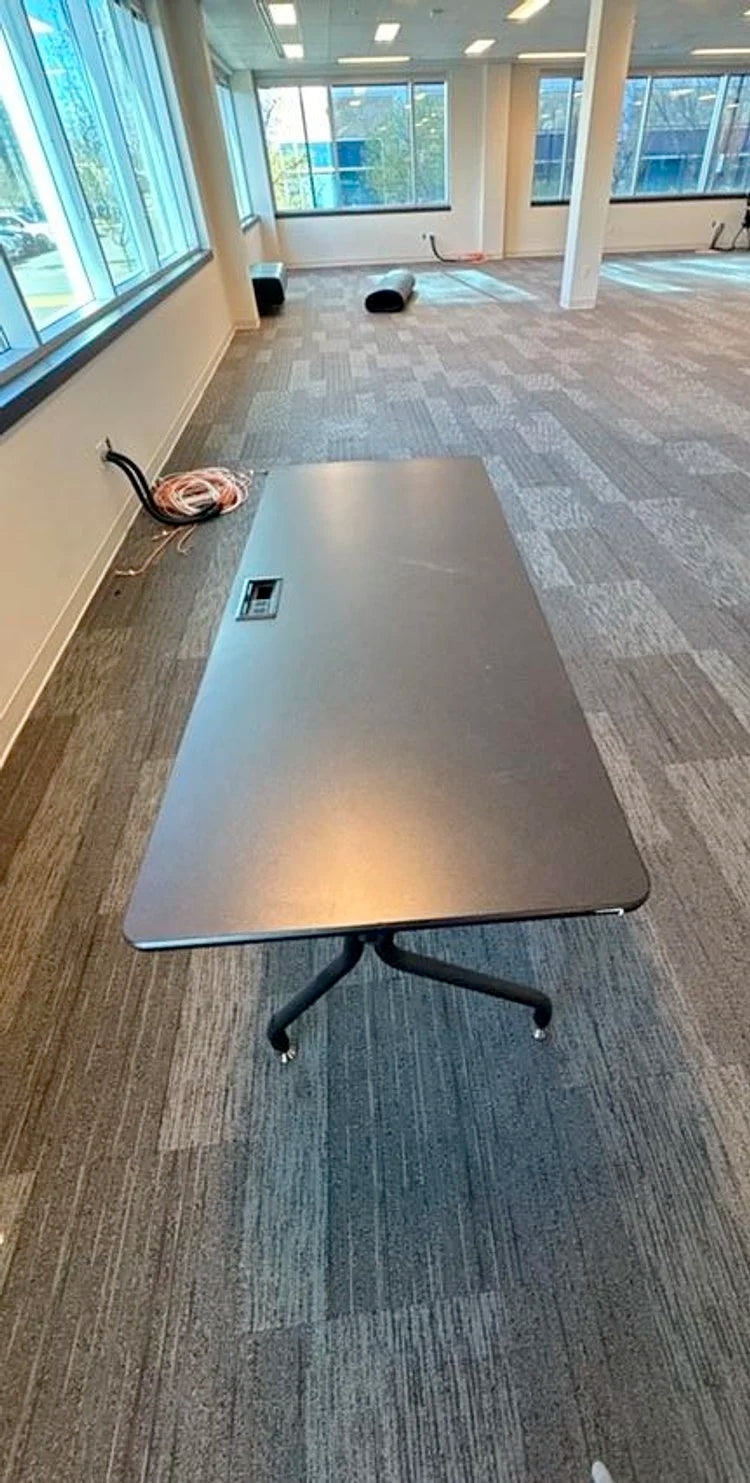 6' Training Table w/Electrical