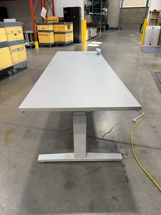 Teknion Electronic Sit Stand Desk w/Power Bank