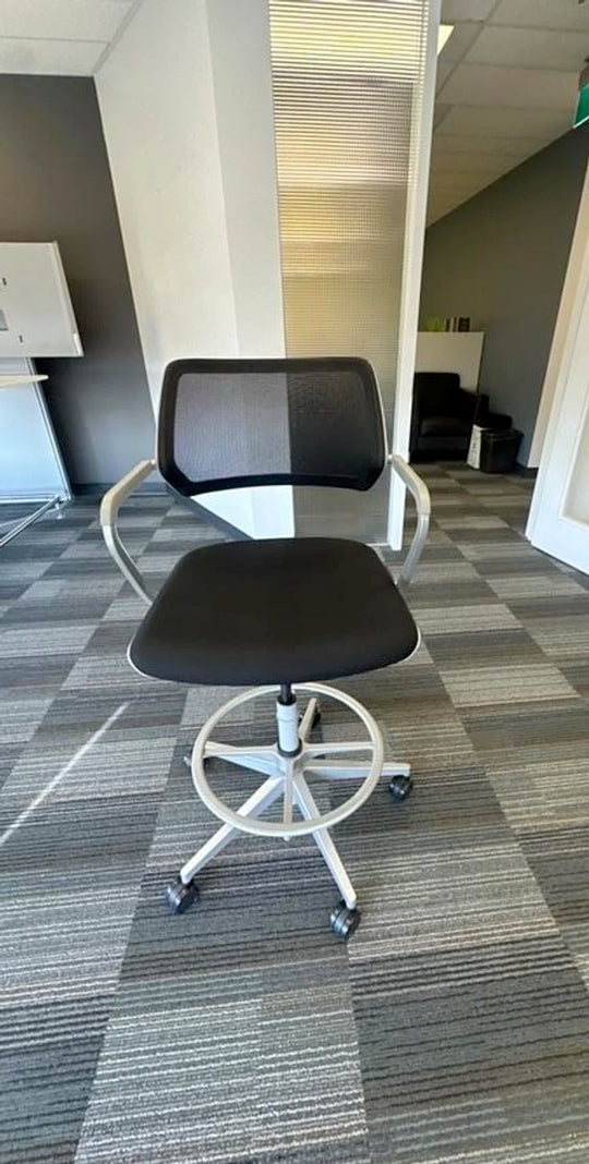Steelcase QiVi Drafting Chair