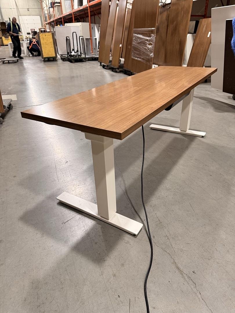 6' Haworth Electronic Sit Stand Desk