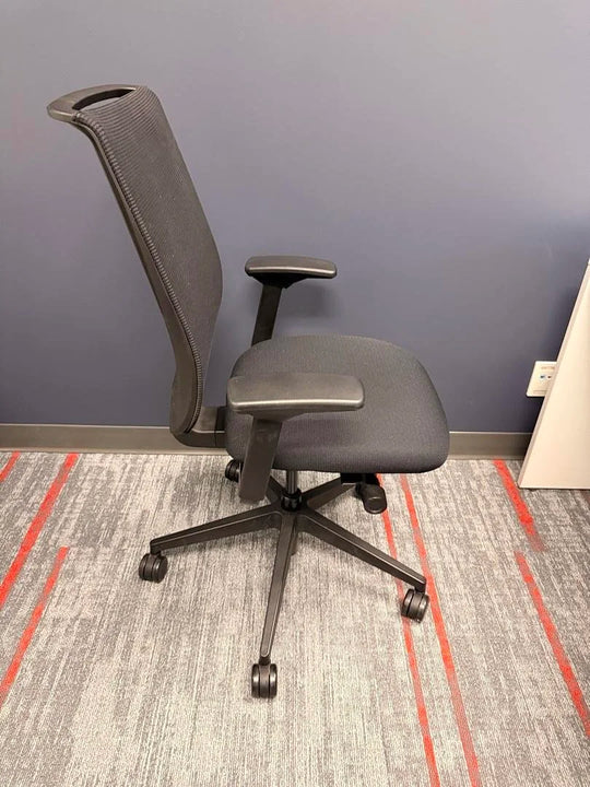 Steelcase Reply Mesh Back Task Chair