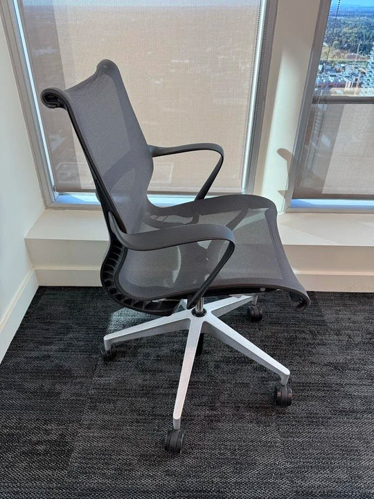Herman Miller Setu Meeting Chair