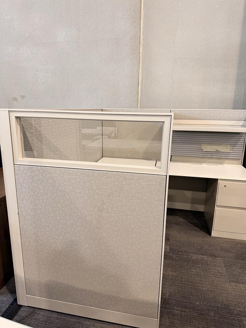 6' x 6' Steelcase Answer Workstation Panels w/Shelf, Accessories and FF Ped